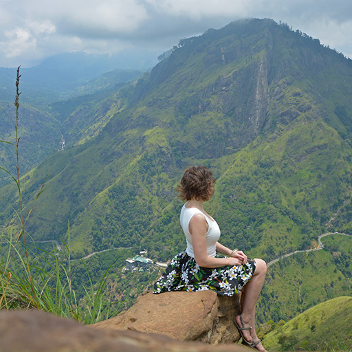 <span>Day 6</span> Trekking in Knuckles Mountains - Glamping